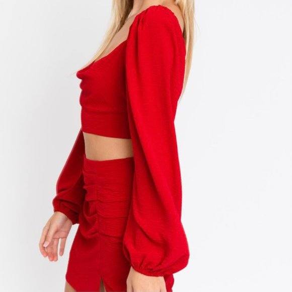 ❌SOLD OUT❌ BLEEDING FOR YOU RED TIE CROP TOP - Picture 3 of 3